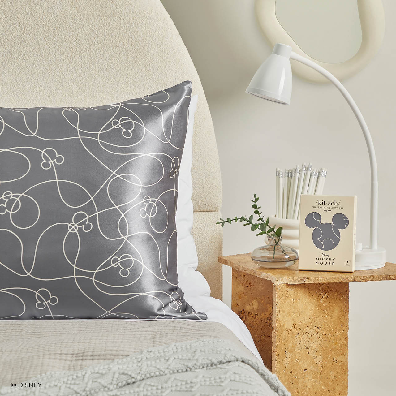 Kitsch x Mickey et Minnie Taie d'oreiller en satin labyrinthe Mickey - King