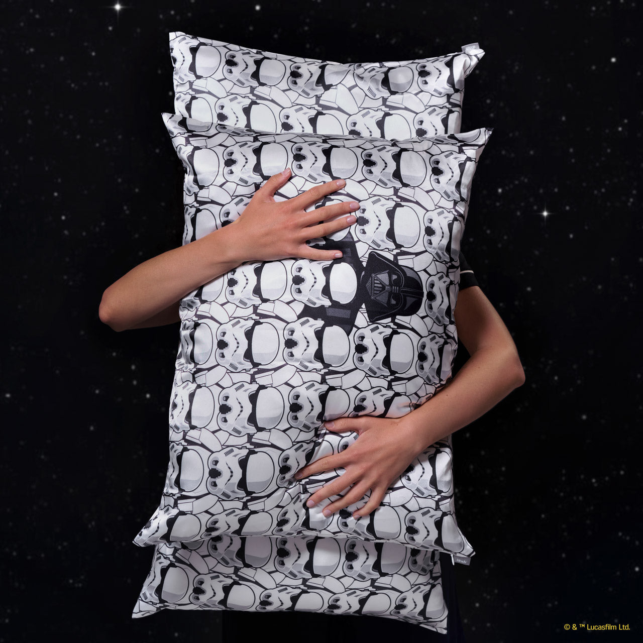 Star Wars™ & Kitsch Funda de almohada de satén de Darth Vader & Stormtroopers - King
