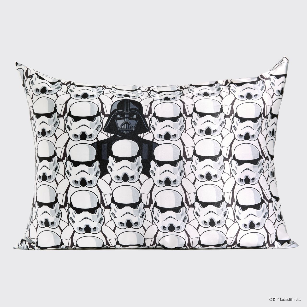 Star Wars™ & Kitsch Satin-Kissenbezug in Darth Vader & Sturmtruppen