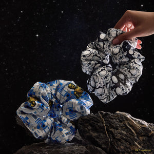 Star Wars™ & Kitsch Pillow Scrunchies® 새틴 소재 - R2-D2 & Stormtroopers