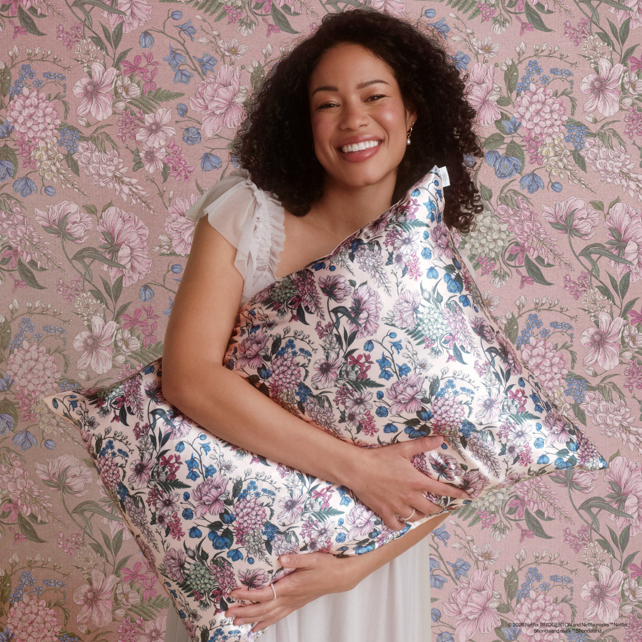 Bridgerton x Kitsch Satin Pillowcase in Wisteria | KITSCH