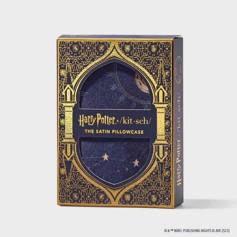 Harry Potter x Kitsch Saténový povlak na polštář - Půlnoc v Bradavicích