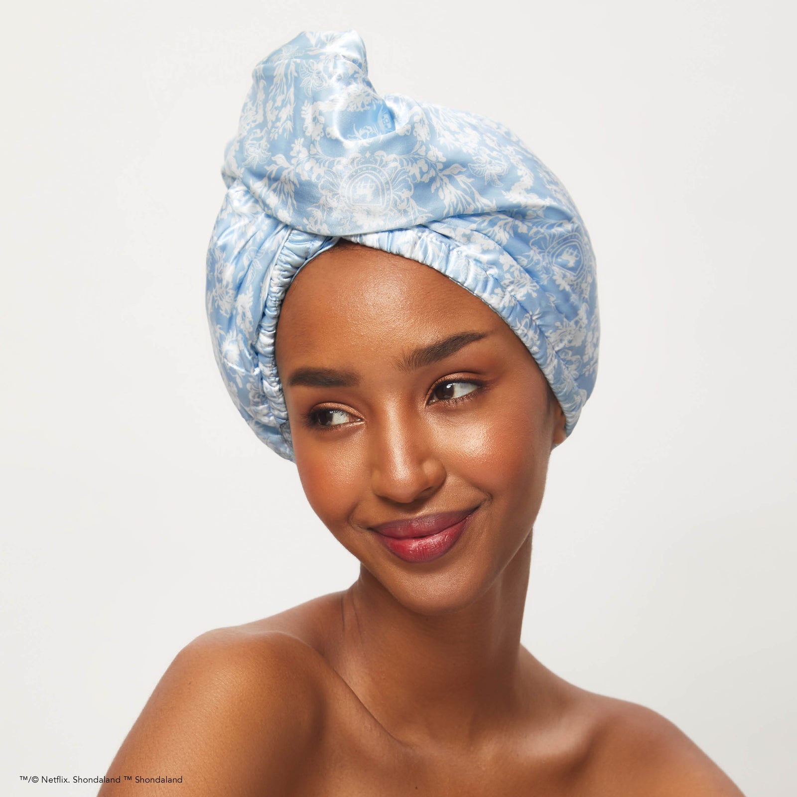 Kitsch x Bridgerton Satin Wrapped Hair Towel - Toile De Blue – KITSCH