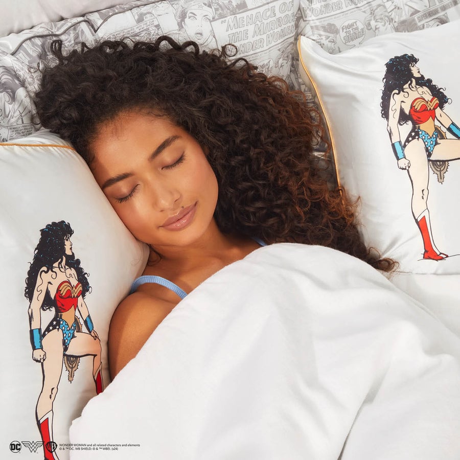 Wonder Woman x kitsch Funda de almohada de satén - Believe In Wonder