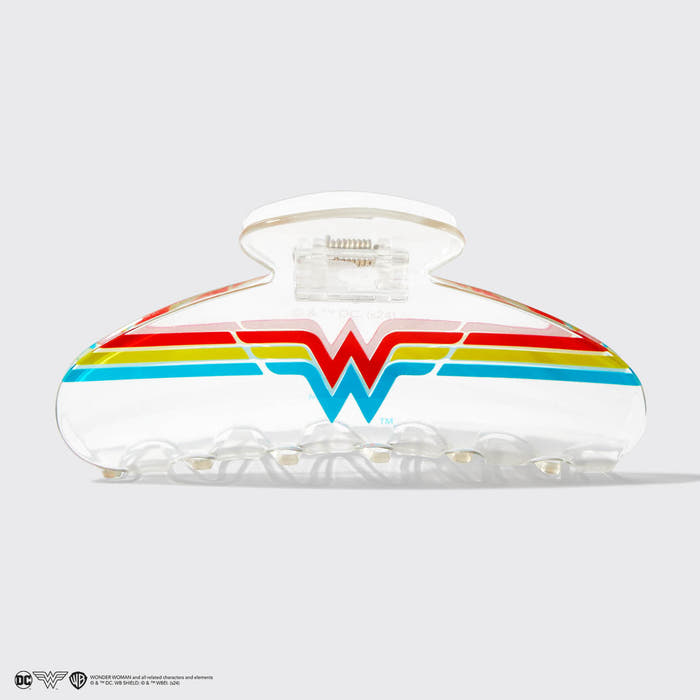Kitsch x Wonder Woman Claw Clip Clear - hero product shot