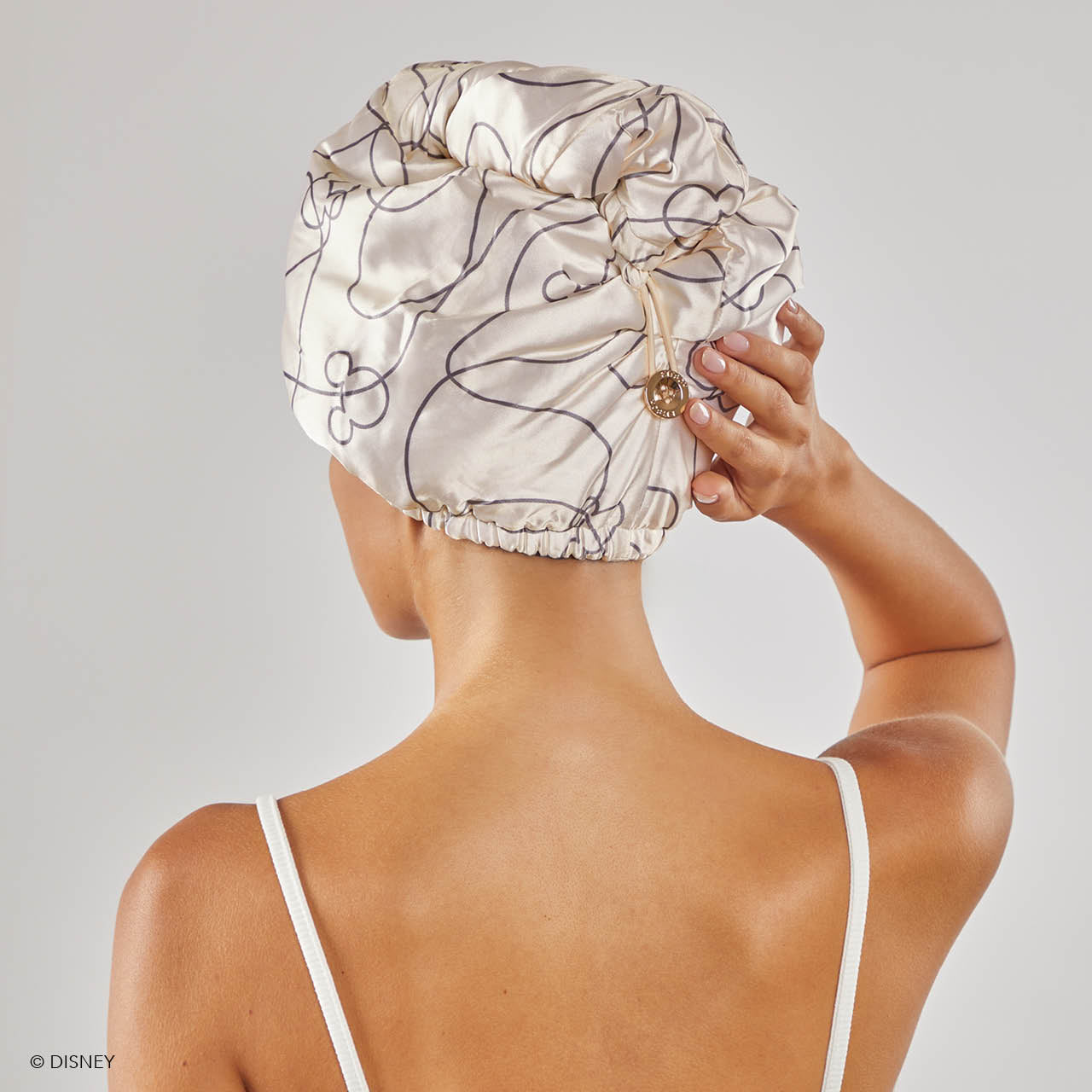 mickeyページです　セール　ヘアターバン4点おまとめです Mickey/ Minnie x Kitsch Satin-Wrapped Hair Towel Mickey Maze